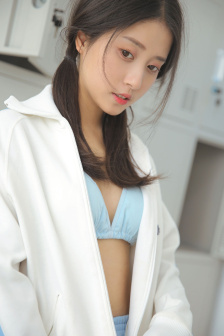 名媛望族剧情简介